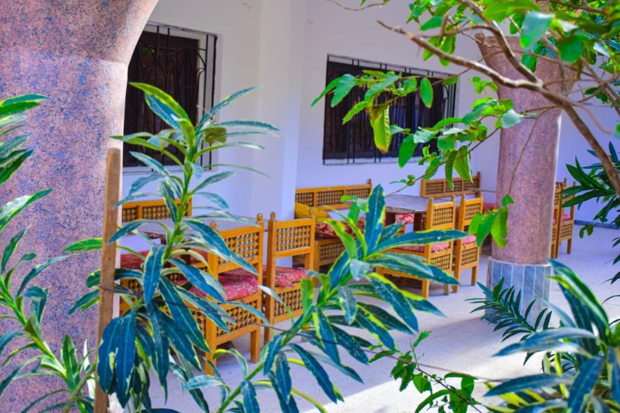 Rose Guest House ลักซอร์ ภายนอก รูปภาพ